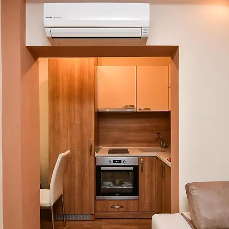 דירה Tiny 'N Cozy 1Br Flat With Parking Close To Center *