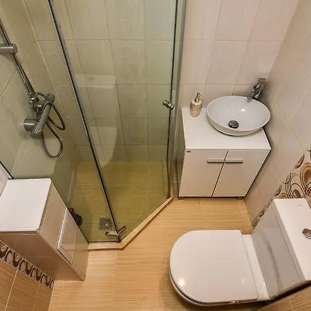Tiny 'N Cozy 1Br Flat With Parking Close To Center Appartement